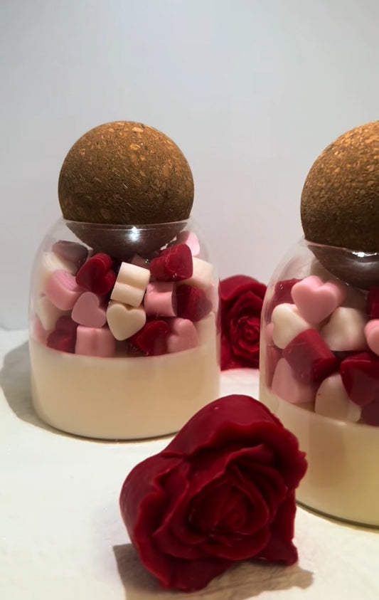 Αρωματικό Φυτικό Κερί Αγάπης με Wax Melts Καρδιές